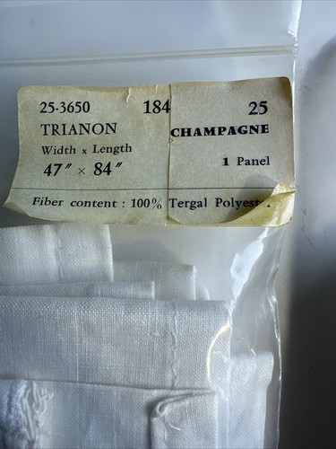 2 Vintage France Voiles Lace Kenneth Curtains 47” X 84” Ivory Trianon Polyester - Picture 4 of 7