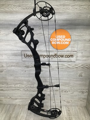 Bowtech Carbon One X 60-70# Right Handed Black