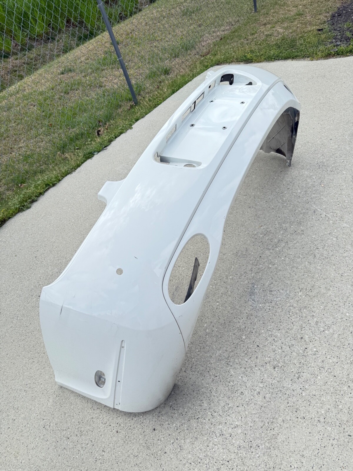 2004 - 2010 Bentley GT Rear Bumper Cover “ NO SHIPPING “ 3W8807421