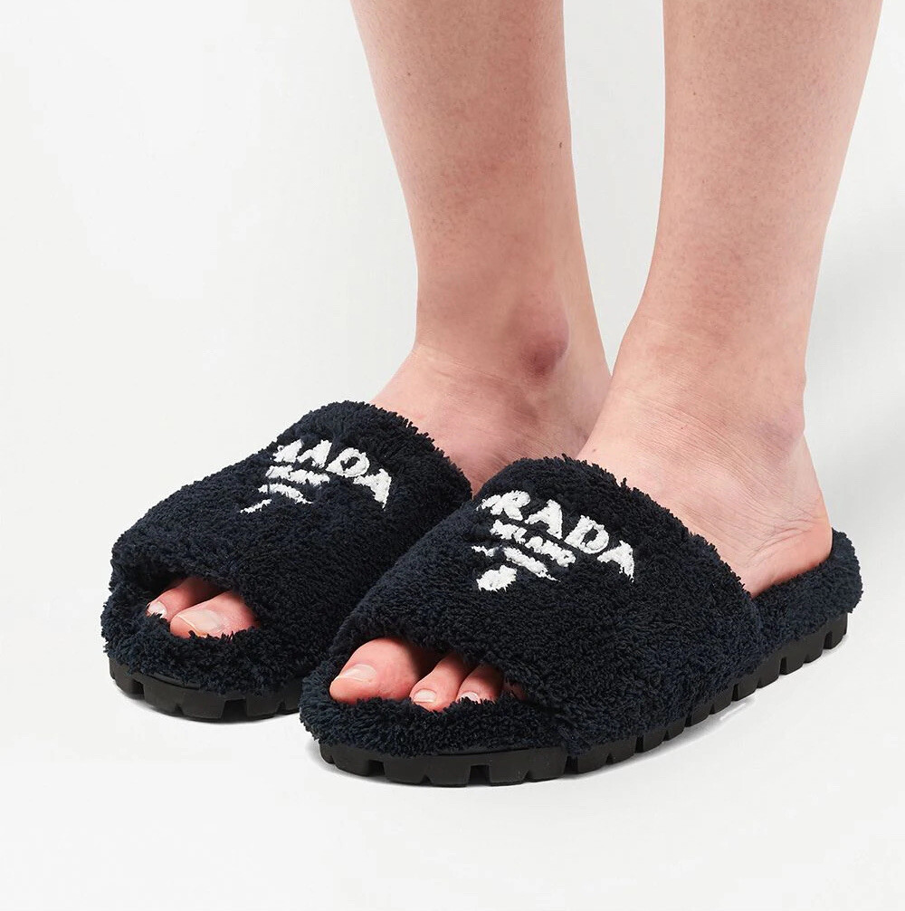 【PRADA】men's人気商品 スリッパ シンプル三角ロゴ blackカラー 7669202929_8.jpg