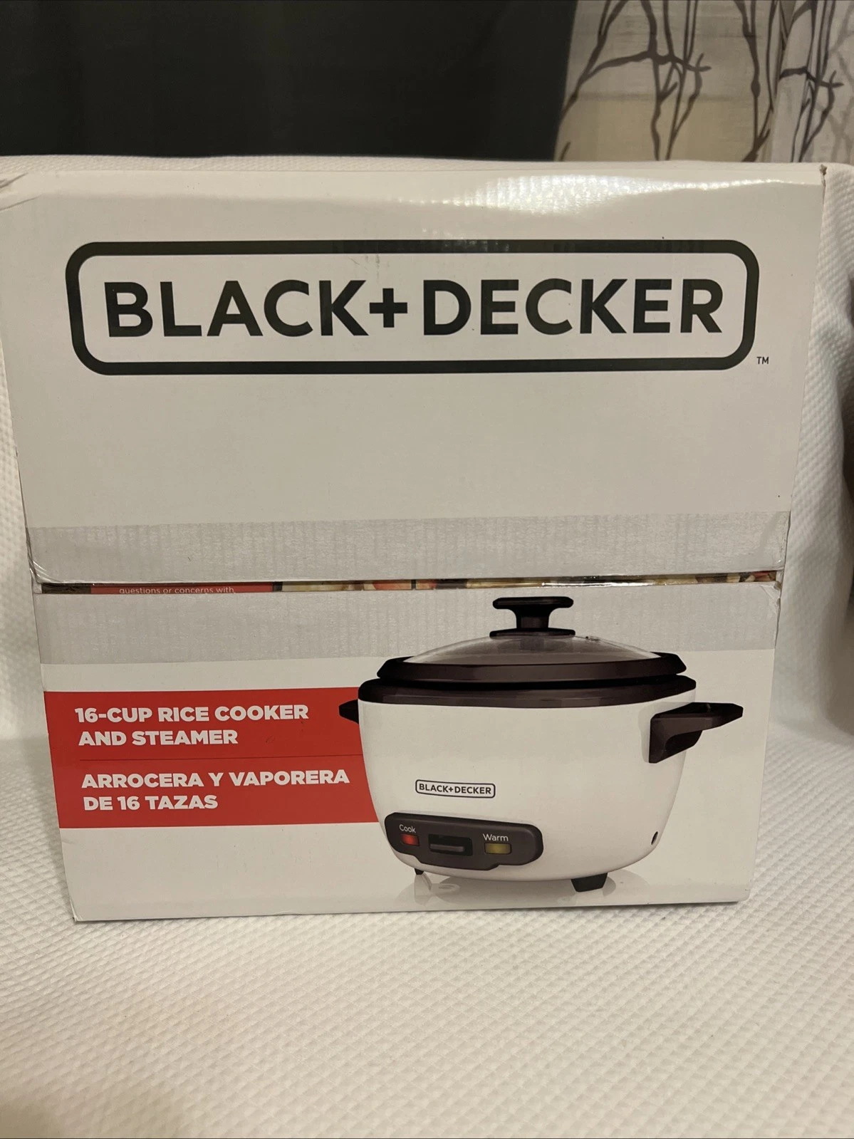 Black + Decker (RC516) 16-Cup Cooked Rice Cooker & Food Steamer - New!
