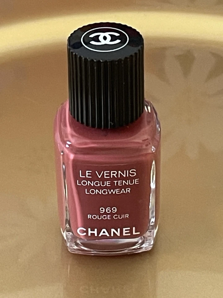香奈儿 - ROUGE CUIR #969 Le Vernis NAIL POLISH - 全新 — 第 4/4 张图片