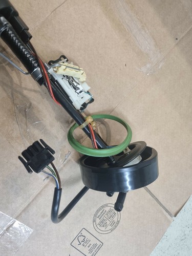 BMW C1 125 C 1 200 Benzinpumpe Kraftstoffpumpe inkl. Dichtung - Bild 3 von 6