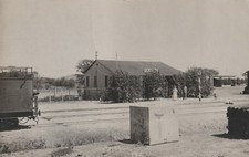 DSWA Fotokarte der Bahnstation Kalkfeld mit  Stationsvorsteher und Frau, ungelau