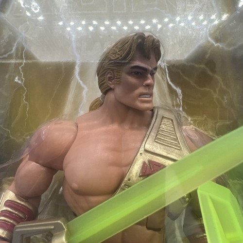 Mattel Masters of the Universe Classics Nuove Avventure HE-MAN Protezione Galattica - Foto 5 di 15