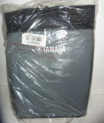 NWT Yamaha YBA611 61 Note Artiste Series Nylon Keyboard Bag, Black/Gray
