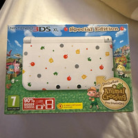 Nintendo 3DS XL Animal Crossing New Leaf Edition Console Boxed and Complete.
