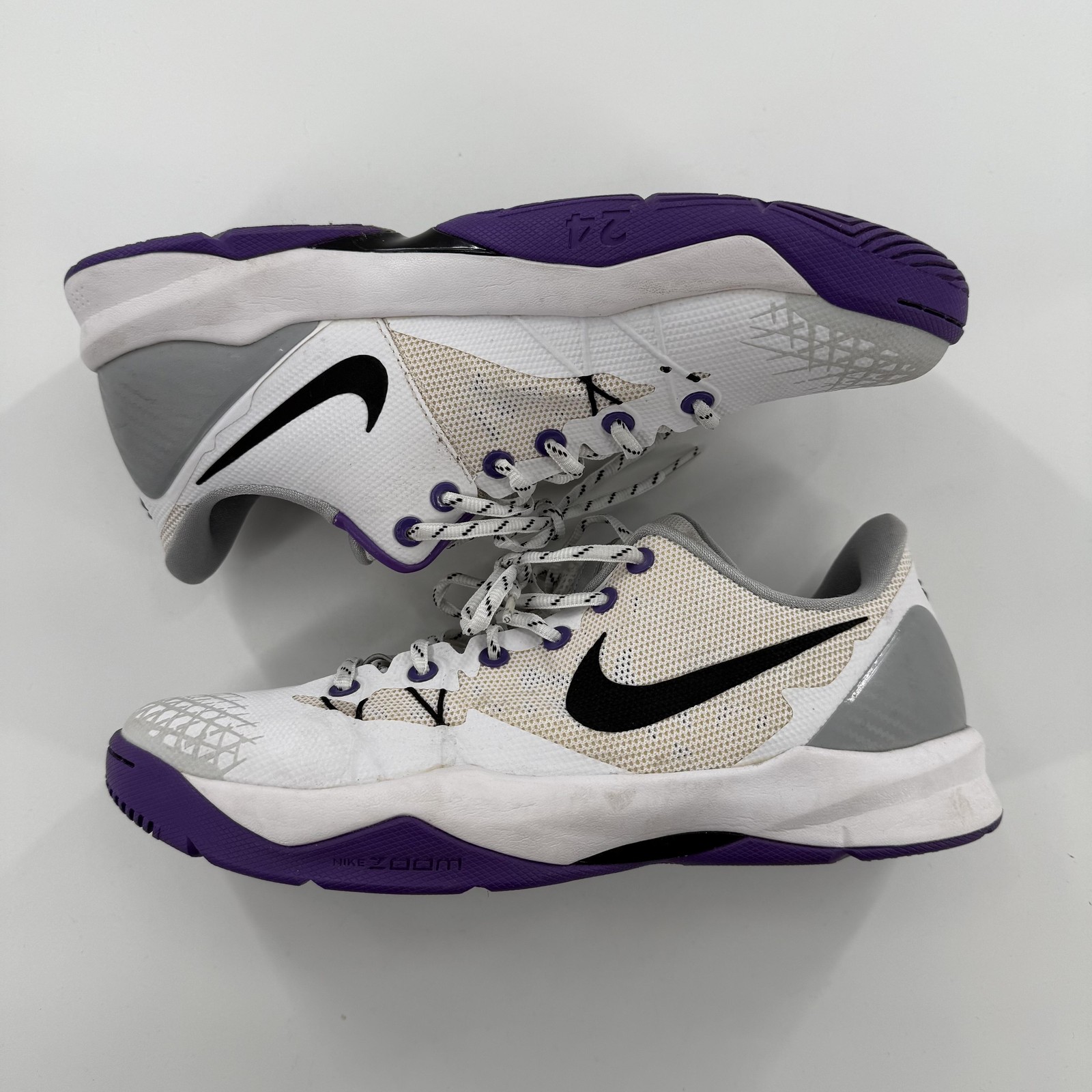 Size 10.5 - Nike Zoom Kobe Venomenon 4 Inline