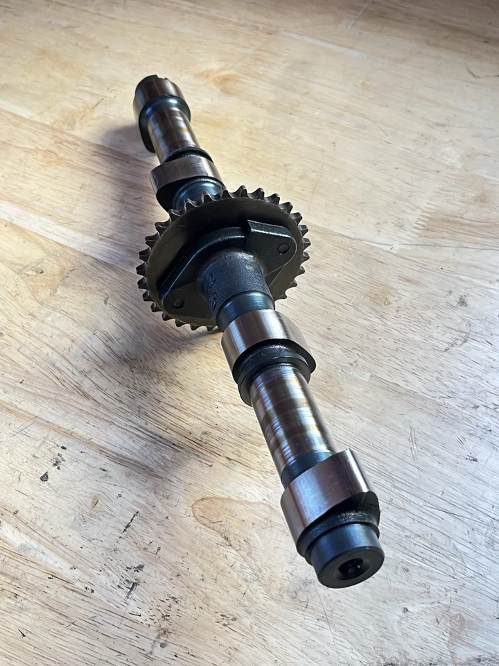 Árbol de levas de admisión Suzuki GS550 GS550L GS550E 1977-1983 OEM✅ EN ESPECIFICACIONES Foto 3 de 4