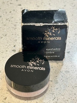 Avon Smooth Minerals Eyeshadow Loose Powder - In Original Box - M302 Rose Quartz