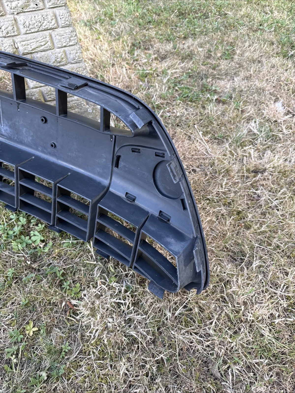 Genuine Ford Fiesta MK6 2008-12 Front Bumper Grille 00237189 8A6J17K95AA - Good 9
