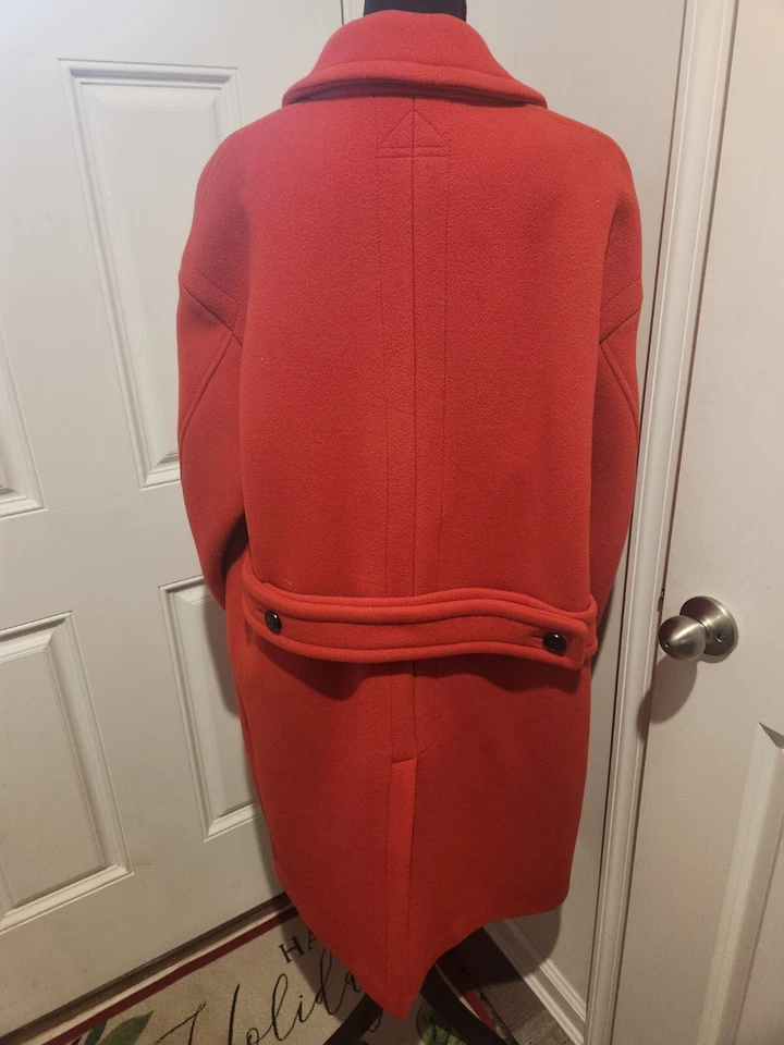 Casaco de lã vermelho Burberry ervilha tamanho 14. Usado uma vez! MSRP US$ 895 - Imagem 4 de 4