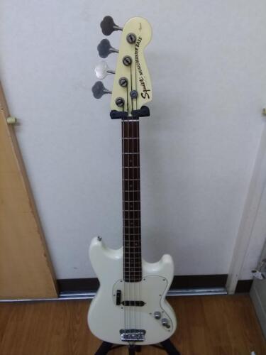 Squier Musicmaster Bass - Picture 1 of 18
