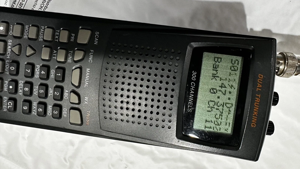 Police Scan Radio Shack PRO95 Dual Trunking Scanner 1000