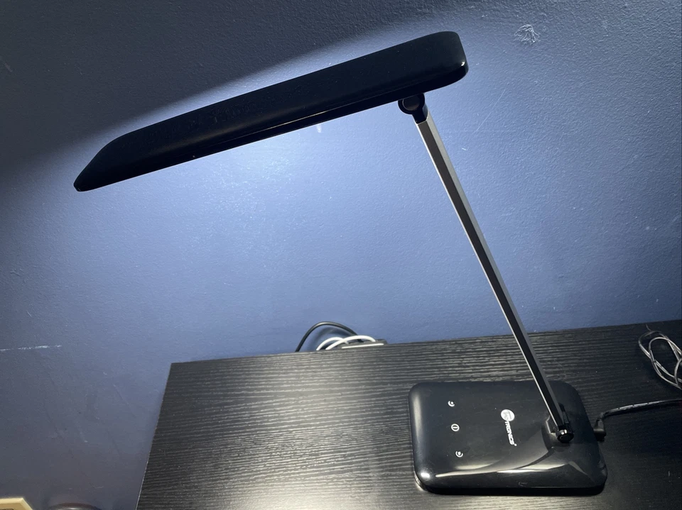 Eye Protection LED Desk Lamp Multi-functional Aluminum Folding Touch Dimmable  - Image 4 of 4