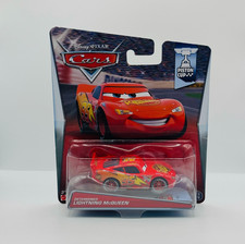 Disney Pixar Cars - DETERMINED LIGHTNING MCQUEEN Piston Cup 2015 - 1:55 Diecast