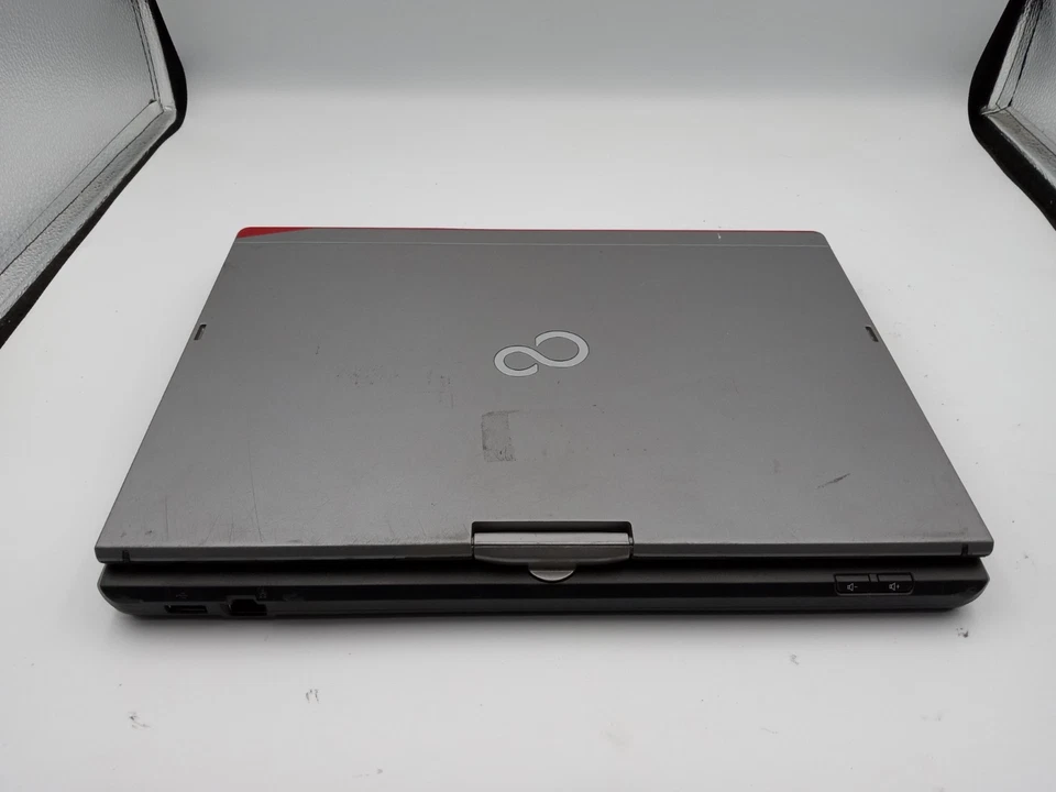 Fujitsu Lifebook T725 12.5" 2in1 Intel i5-5200U 8GB 128GB Windows 10 - READ -RR - Image 4 of 4