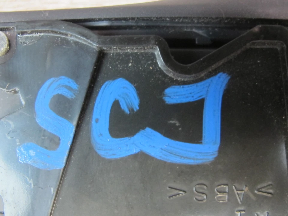 92-00 LEXUS JZZ31L SC400 SC300 PAINEL PORTA-COPO DOBRÁVEL PRETO 55615-24020 FABRICANTE DE EQUIPAMENTO ORIGINAL - Imagem 2 de 4