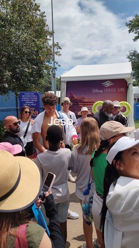 Palla da tennis autografata firmata 6" - Ben Shelton, Fritz, Pegula, Baptiste, Brooksby - Foto 3 di 9