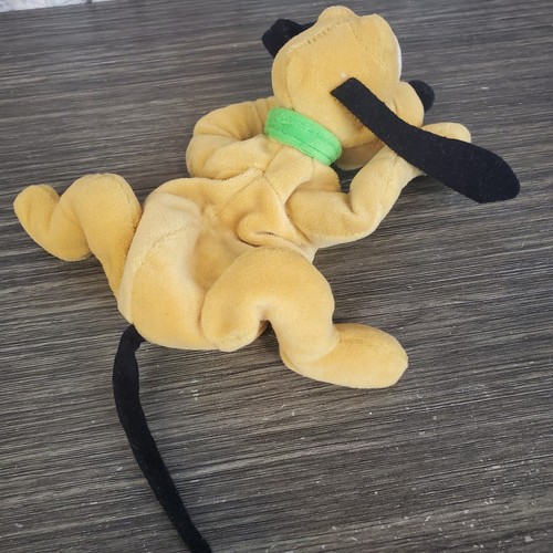 Pluto The Dog Disney Store 7" Plush Laying Bean Bag Soft Toy - Picture 4 of 8