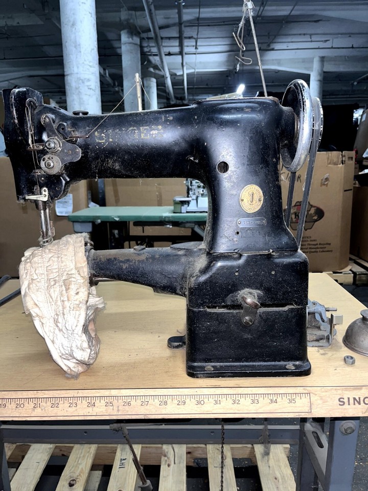 Vintage Industrial Singer Sewing Machine 153w102 w/ Table UNTESTED eBay