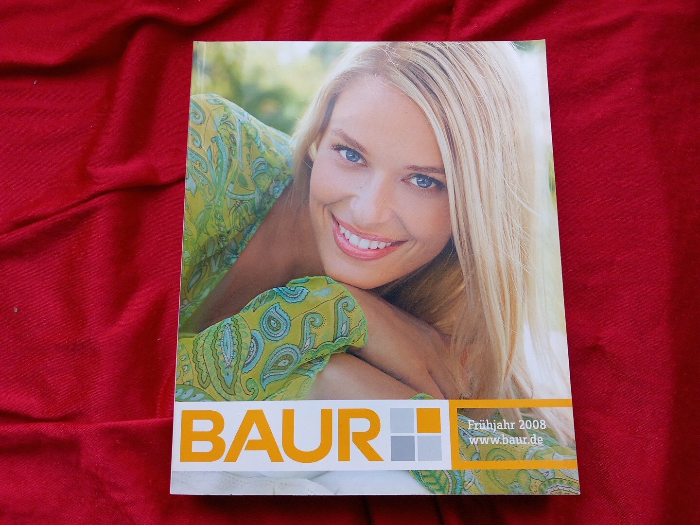 Bild 1 von 8