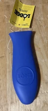 Lodge Silicone Hot Handle Cover for Cast Iron Skillets BLUE