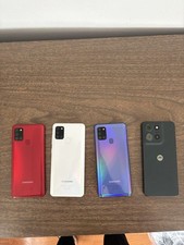 Samsung Motorola Mixed Lot of 4 Smartphones: 3x Samsung 1x Motorola