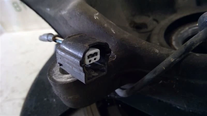 Nudillo de dirección delantero derecho Nissan Murano 2015-2017 OEM 400148450H Foto 3 de 4