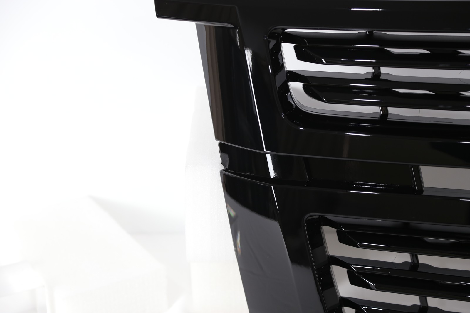 For Chevrolet Chevy Tahoe/Suburban LTZ 2015-2020 Front Upper Grille Glossy Black