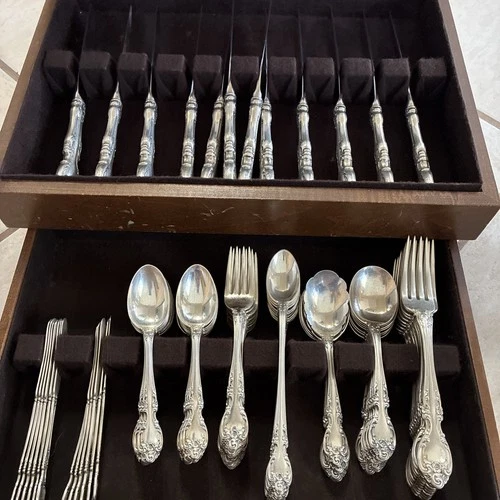 Melrose by Gorham Sterling Silver Flatware In Case 97 Pieces