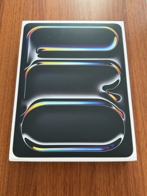 iPad Pro 13  M5, 8th Gen, WiFi + 5G, 1TB Nano Texture (100% Battery) Open Box