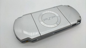 SONY PSP-2000 Ice Silver PlayStation Portable Console With Power Adapter, Pouch