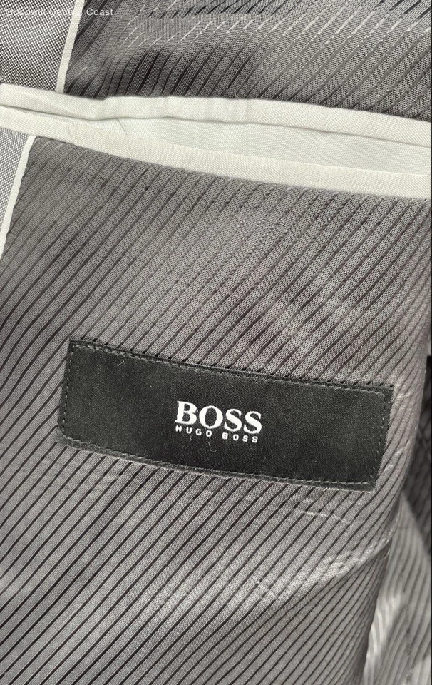 Boss Hugo Boss Men's Grey Wool Blazer Jacket - Size 42S - Image 3 of 4