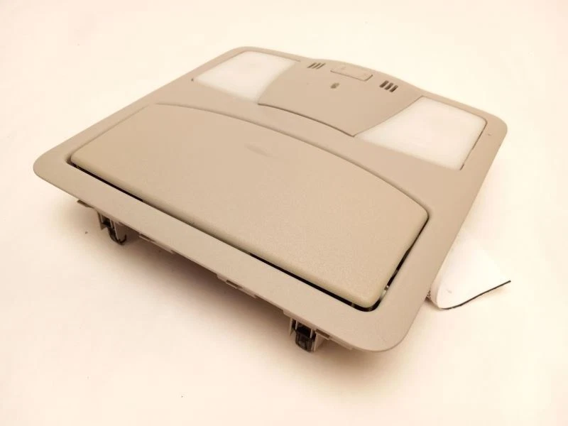 LUZ DOMO TECHO DELANTERO PARA NISSAN QUEST 2011-2017 Foto 3 de 4