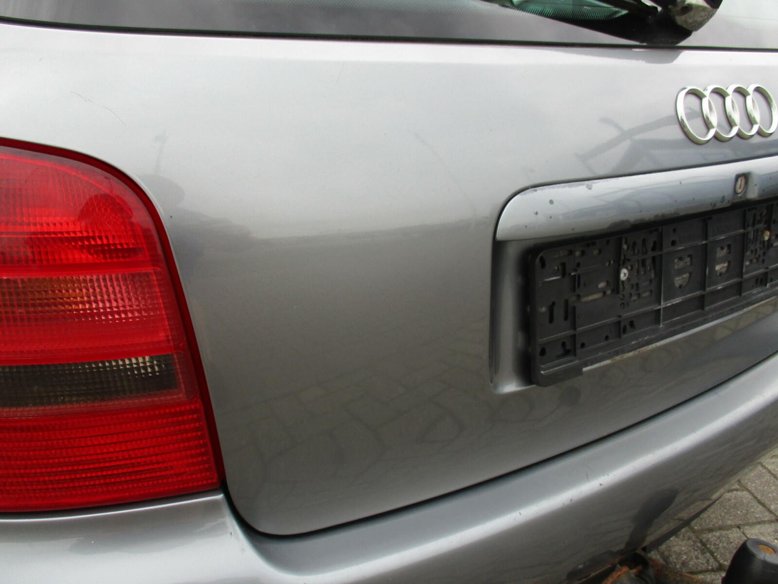 Heckklappe Audi A4 B5 Avant VOR-Facelift ACHATGRAU LY7L Klappe grau ...