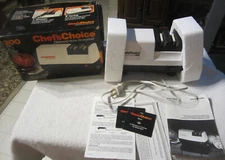 300 model,CHEFS CHOICE Electric Diamond Hone Knife Sharpener USA in box VTG
