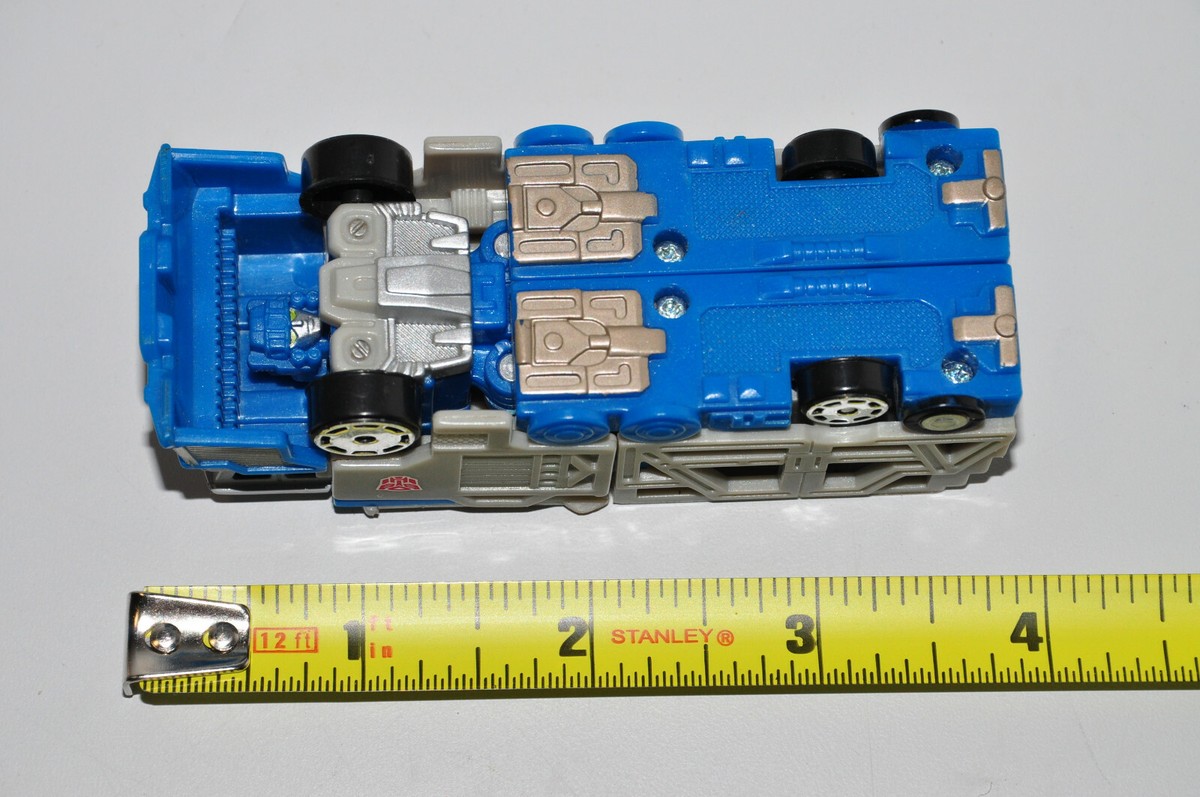 Takara Hasbro 2001 Transformers Robots in Disguise ULTRA
