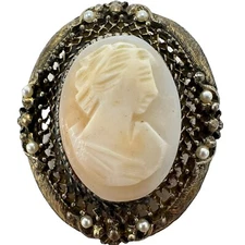 Vintage Baroque Victorian Style Oval Shell Cameo Brooch Pendant