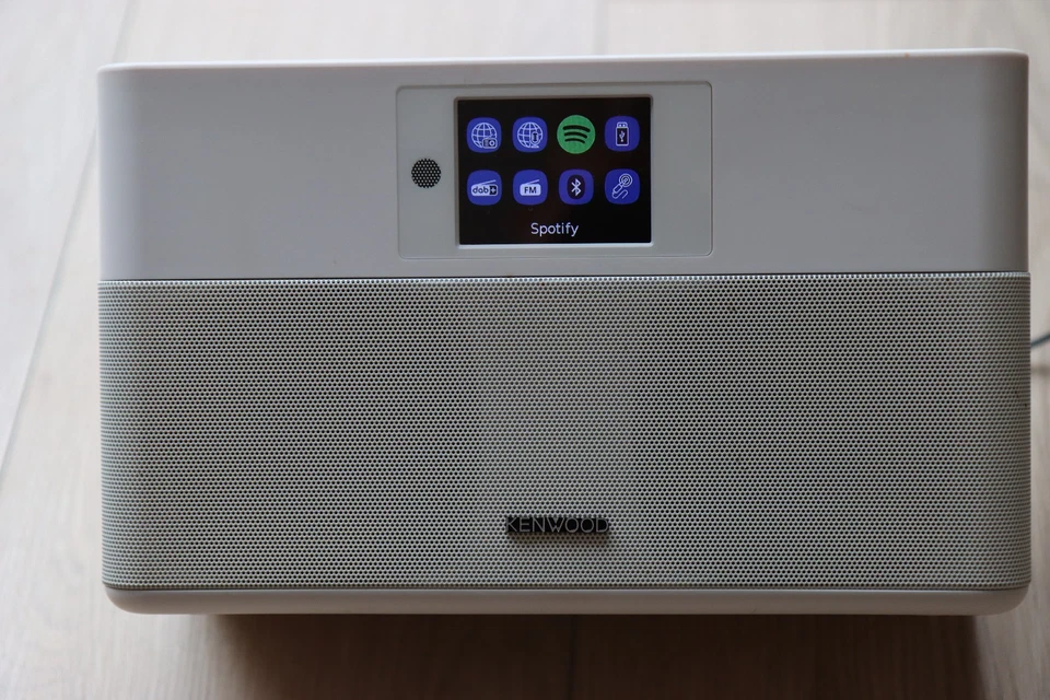 Kenwood SmartRadio CR-ST100S gebraucht, WLAN-Lautsprecher mit DAB-Radio