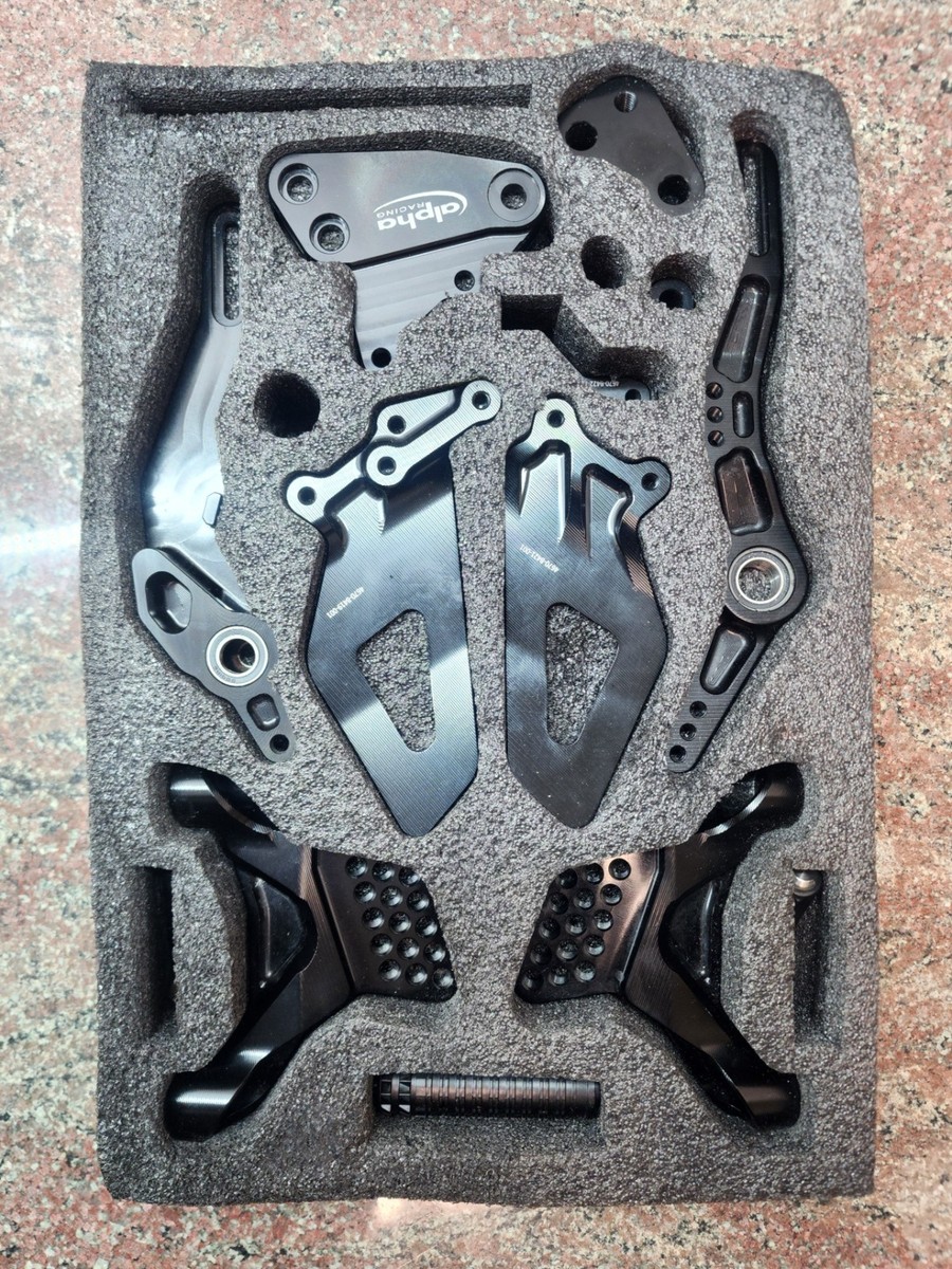 NEW] 2020-25 BMW S1000RR M1000RR Alpha Racing Rearsets Adjustable