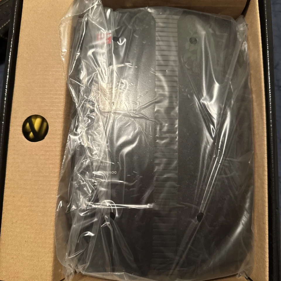 Zoom Cable Modem Router N-DOCSIS 3.0 Model 5354 Wireless - Image 2 of 2