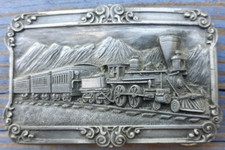 belt buckle 1984 Siskiyou Buckle railroad steam train mountain passage 3" long