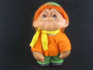 orange shirt green pants