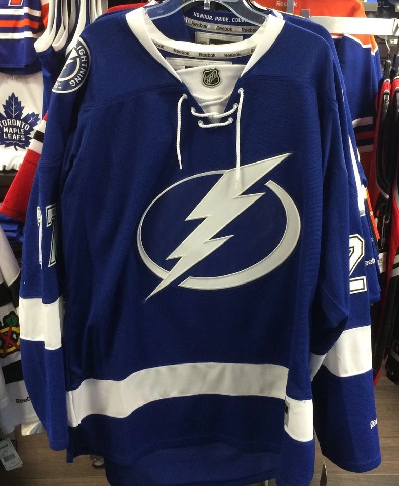 Camiseta deportiva firmada por Jonathan Drouin Tampa Bay Lightning Reebok Premier local de hockey de la NHL Foto 3 de 3