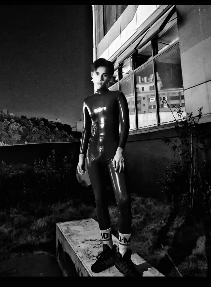 Latex Rubber Krageneinstieg Herren Catsuit Overall Anzug Handmade Gay Pride - Bild 4 von 4