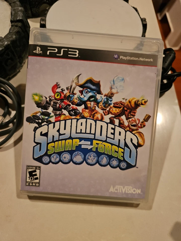 Skylanders SWAP FORCE Xbox 360 PS3  Game Disk w/ Case and Portal Bundle x3! - Image 4 of 4