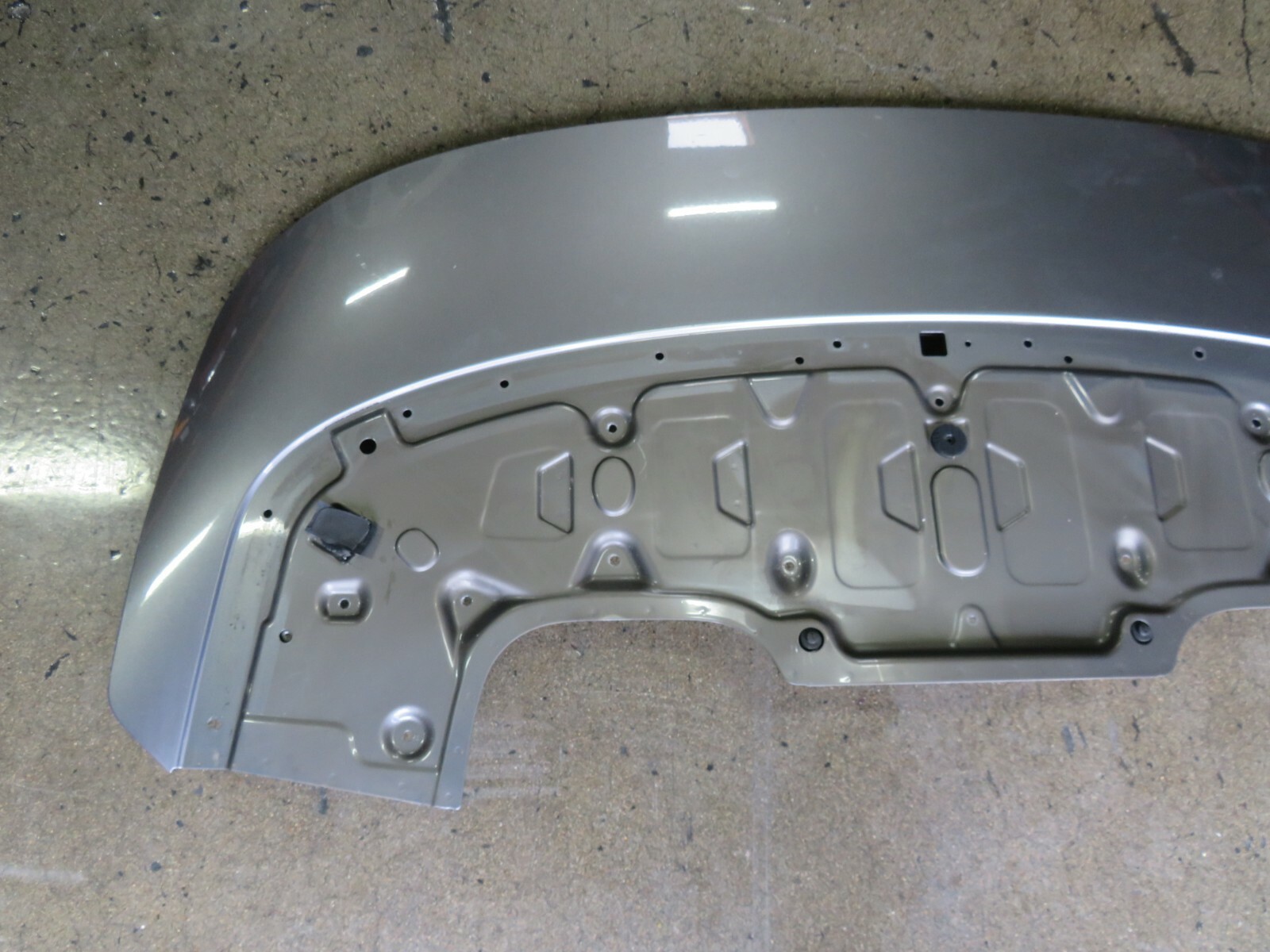 Maserati Granturismo Cabrio, Tonneau Cover Panel, Used, P/N 82859000