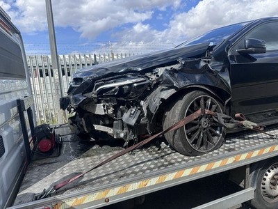 Mercedes-Benz Mercedes-BenzA180D 1.5 AMG Line premium-plus 2017