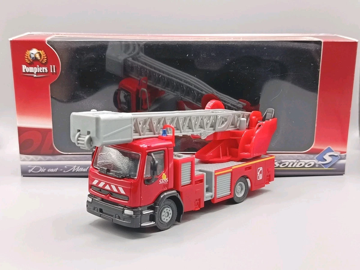 Renault - Fainéant Semi Remorque - CIJ Europarc - 1/50 - Autos